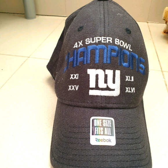 New York Giants Hat NWT - Picture 2 of 3